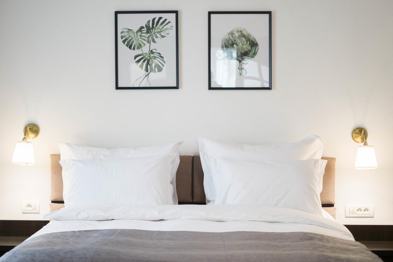 Nest Drobeta Turnu Severin Exterior foto