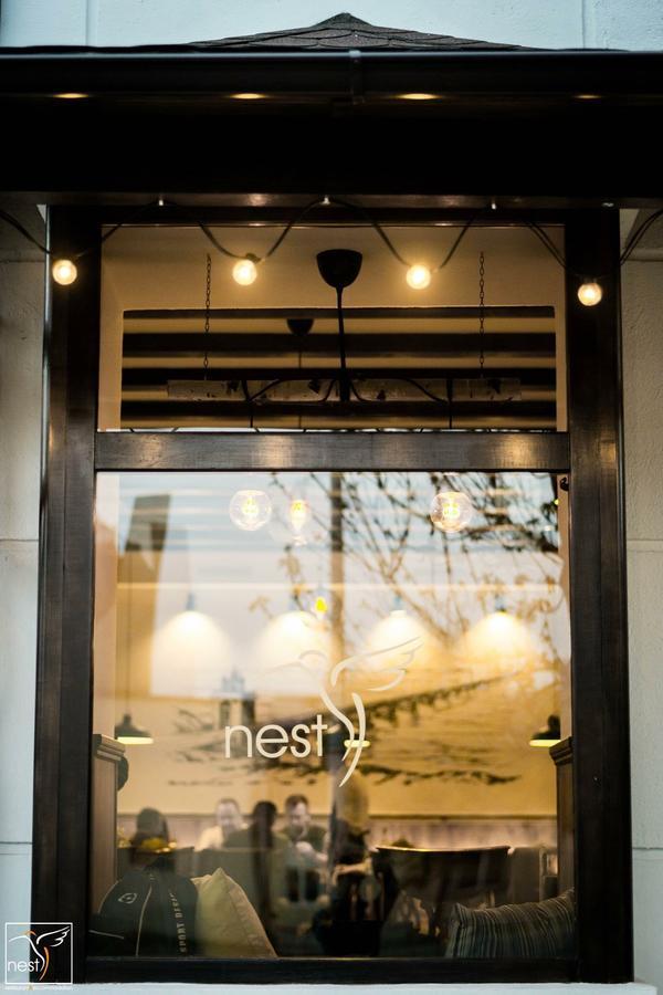 Nest Drobeta Turnu Severin Exterior foto