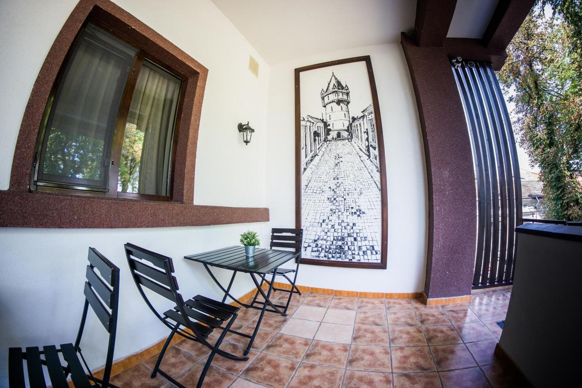 Nest Drobeta Turnu Severin Exterior foto